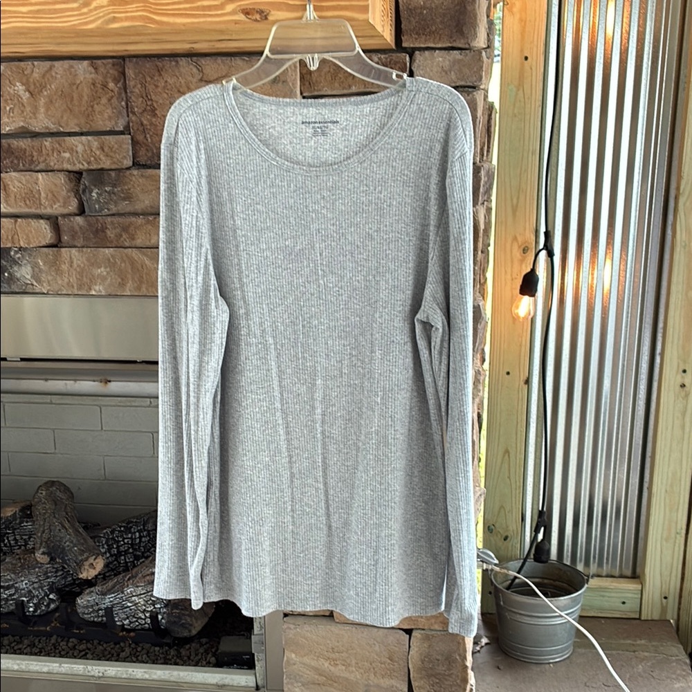 Amazon Essentials Gray Fitted Ribbed Long Sleeve Tee
